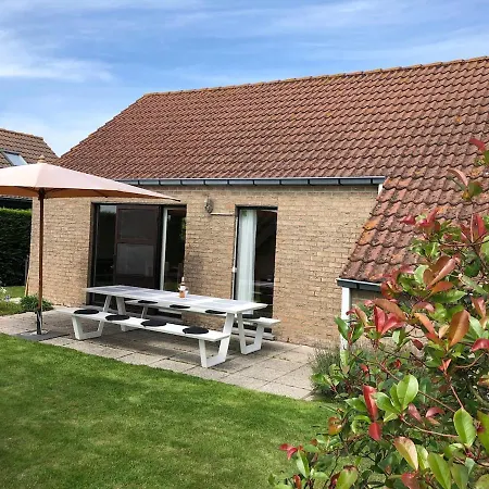 Atmospheric, Quietly Located Polder With Private P Tatil Evi De Haan