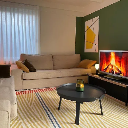 Atmospheric, Quietly Located Polder With Private P *