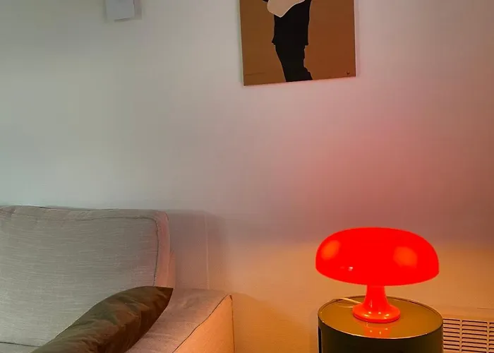 Atmospheric, Quietly Located Polder With Private P *